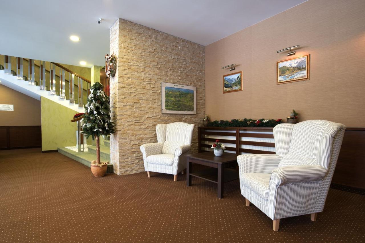 Hotel Lesana Стара Лесна Екстер'єр фото
